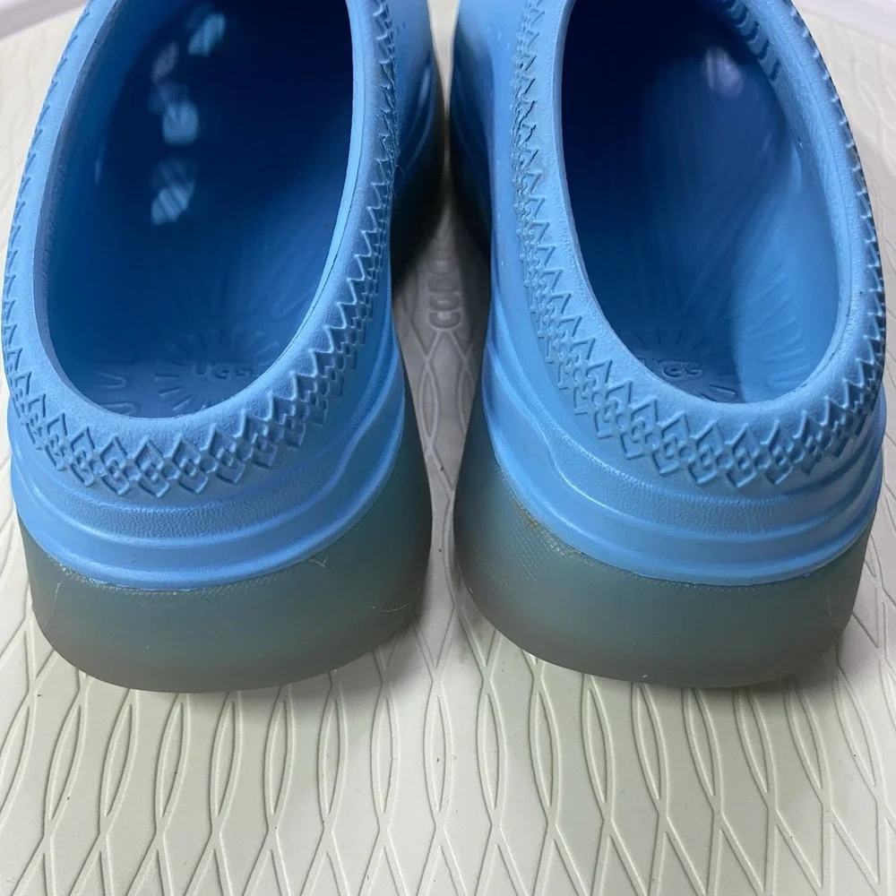UGG Girls/boys size K2 Blue‎ Tasman sport slip ons Clogs. Wedge